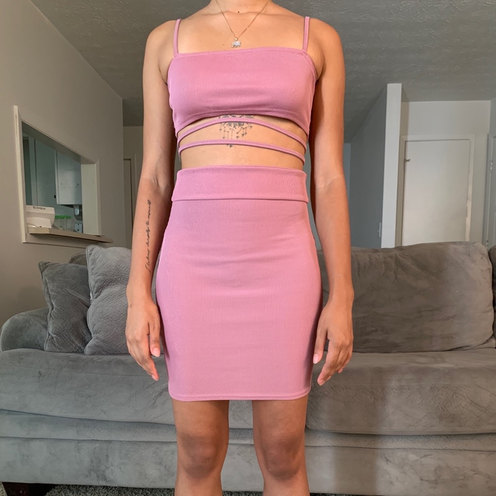 Pink Mauve Ribbed Strappy Cut Out Bodycon Dress 2